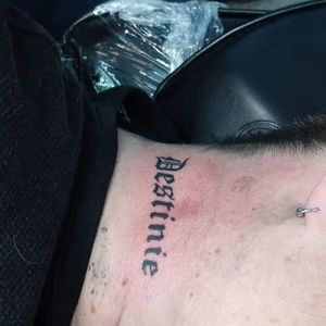 Meet your Posher, Julia